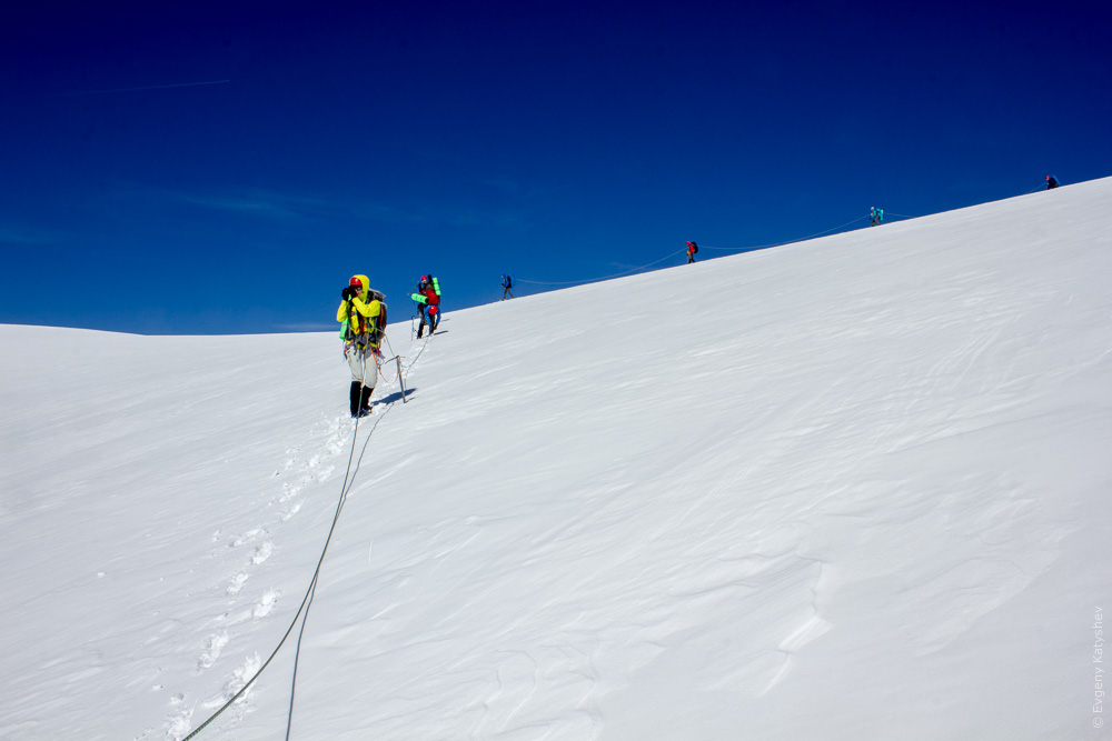 спуск по леднику Ойсер-Тальглечер